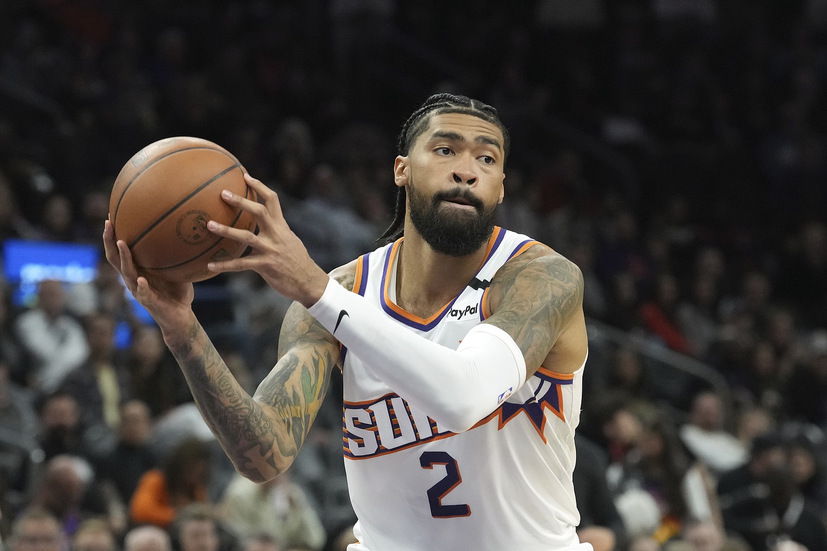 乐鱼中国官网-本赛季都没啥机会！美记：尼克斯和太阳讨论过亚布塞莱交换理查兹